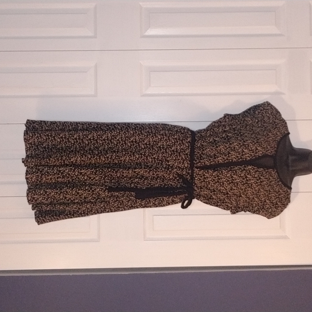 Billie and Blossom, UK size 16, black dress with tan flowers